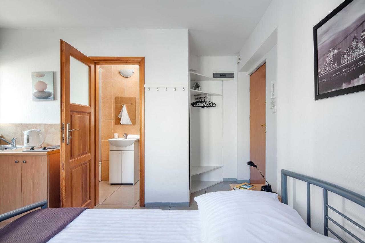Sleepy3City Apartments Abrahama 16 Gdynia Bagian luar foto